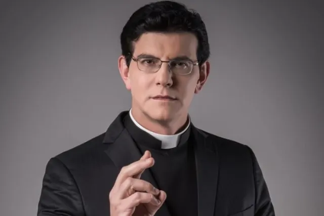 PE. REGINALDO MANZOTTI